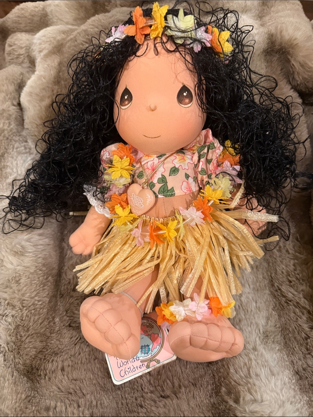 Vintage 1989 Precious Moments Doll The Worlds Children LULU #16001